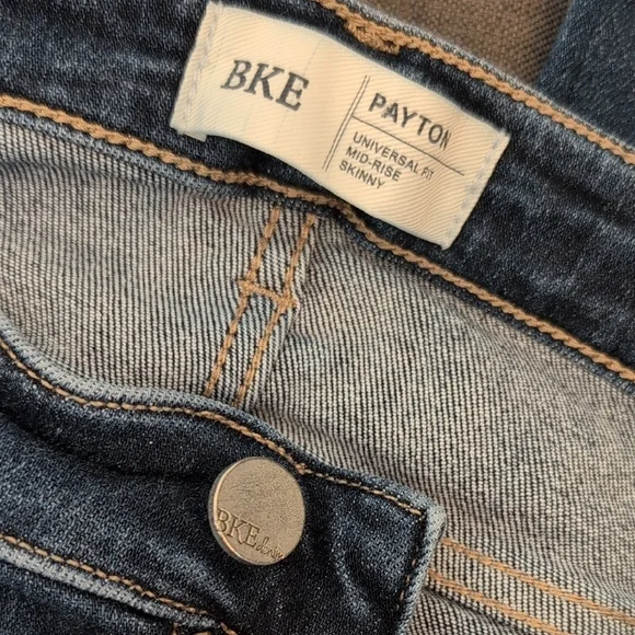 BKE Payton Mid Rise Skinny Universal Fit Dark Blue Wash Denim Jean - Size 28 - Picture 10 of 12
